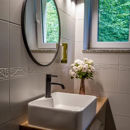 W Willi Debowej Z Dostepem Do Sauny Apartamento *